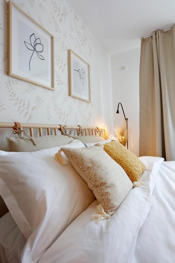 New & Cozy Studio In Ghencea + Netflix Boekarest Buitenkant foto